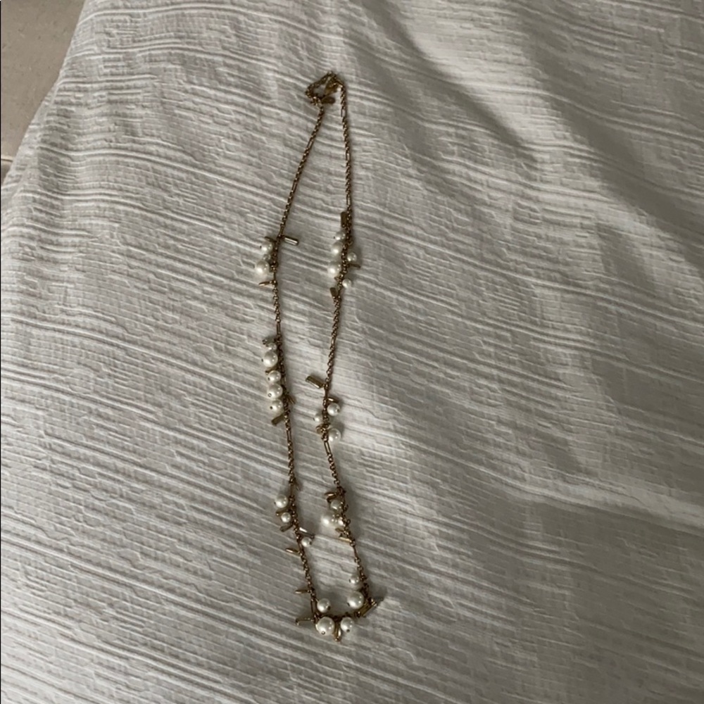 Eve Station necklace
